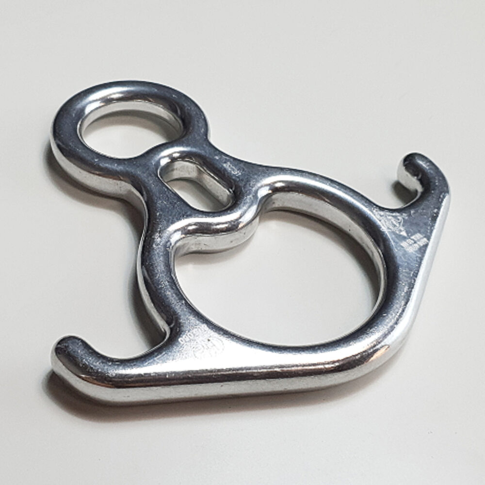 Descensor Ocho de Escalada Grande con Cuernos para telas acrobáticas - Image 3